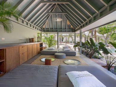 St. Barts Home 897971