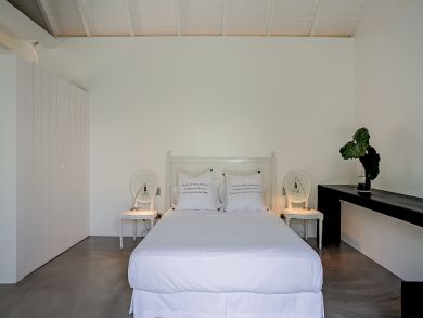 St. Barts Home 897971