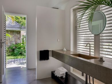 St. Barts Home 897971