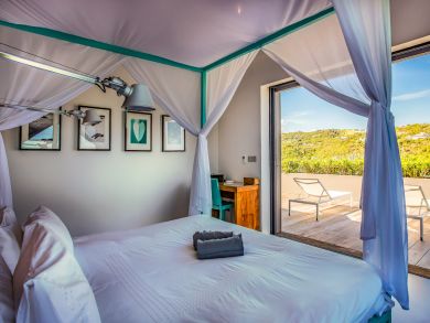 St. Barts Home 897973