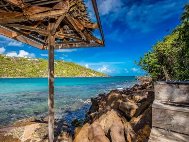 St. Barts Home 897973