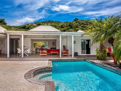St. Barts Home 897975