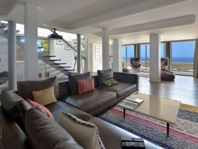 St. Barts Home 897976