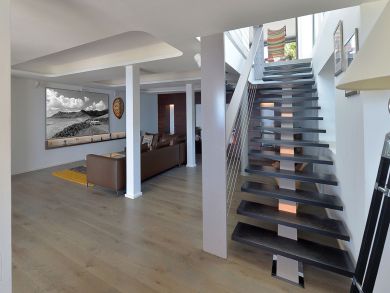 St. Barts Home 897976