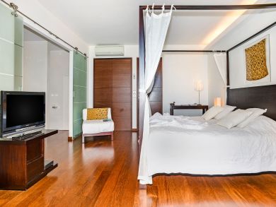St. Barts Home 897977