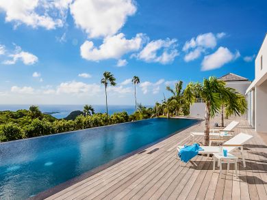 St. Barts Home 897980