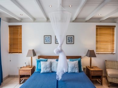St. Barts Home 897982
