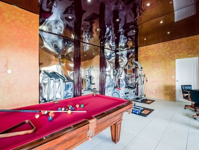St. Barts Home 897982