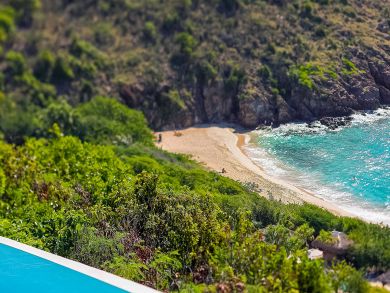 St. Barts Home 897983