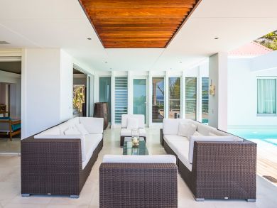 St. Barts Home 897984