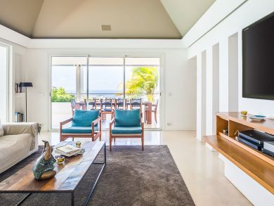 St. Barts Home 897984