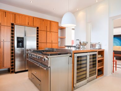 St. Barts Home 897984