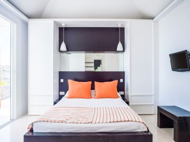 St. Barts Home 897984
