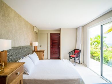 St. Barts Home 897984