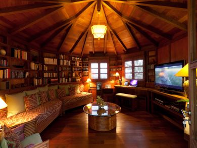 St. Barts Home 897986