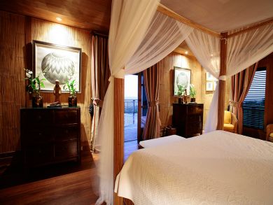 St. Barts Home 897986