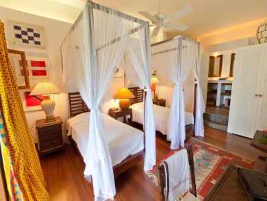 St. Barts Home 897986