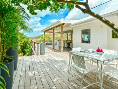 St. Barts Home 897987