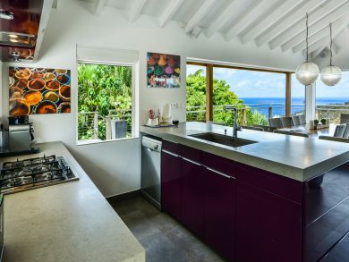 St. Barts Home 897987