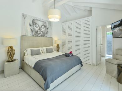 St. Barts Home 897987
