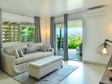 St. Barts Home 897987