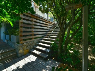 St. Barts Home 897987