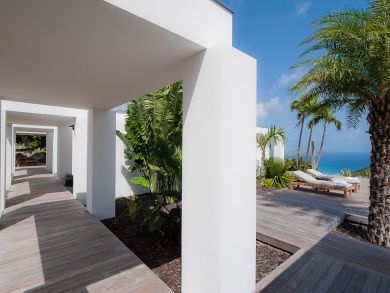 St. Barts Home 897989