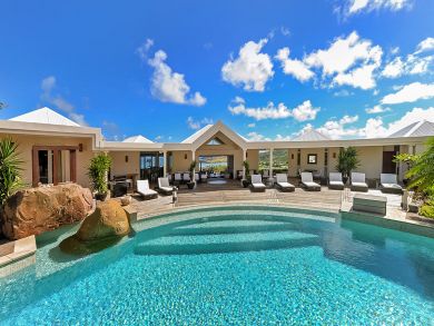 St. Barts Home 897992