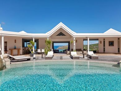 St. Barts Home 897992