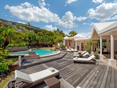 St. Barts Home 897992