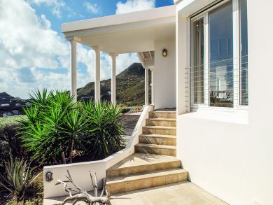 St. Barts Home 897992