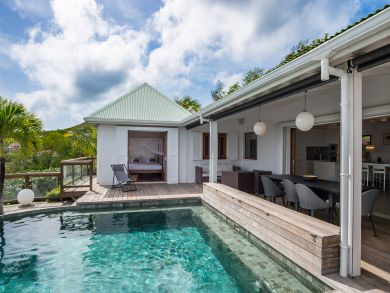 St. Barts Home 897993