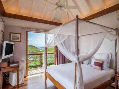 St. Barts Home 897993