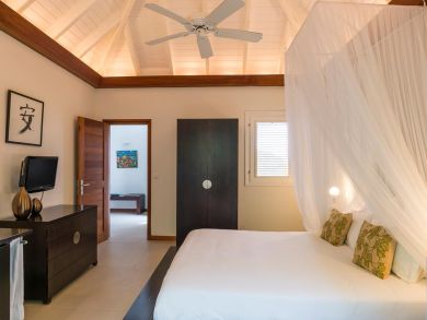 St. Barts Home 897993