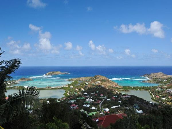 St. Barts Home 897996