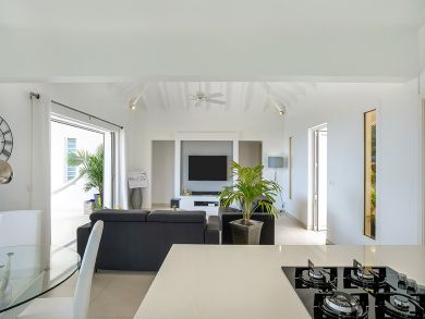 St. Barts Home 897997