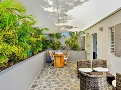 St. Barts Home 898000