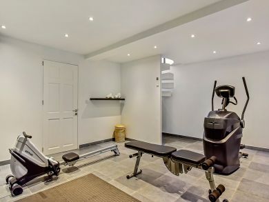 St. Barts Home 898000