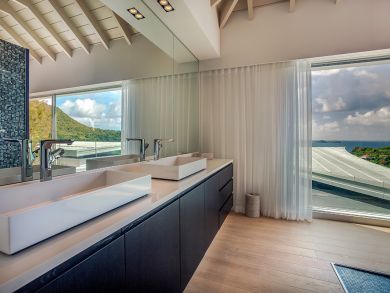 St. Barts Home 898002