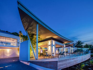 St. Barts Home 898002