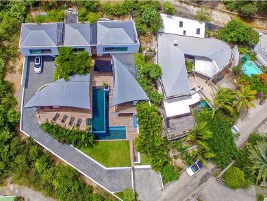 St. Barts Home 898002