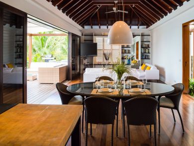 St. Barts Home 898003