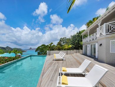 St. Barts Home 898005