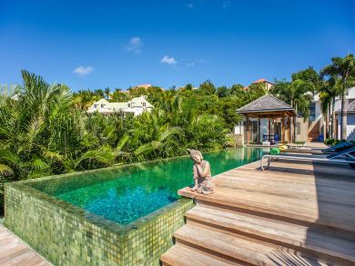 St. Barts Home 898008