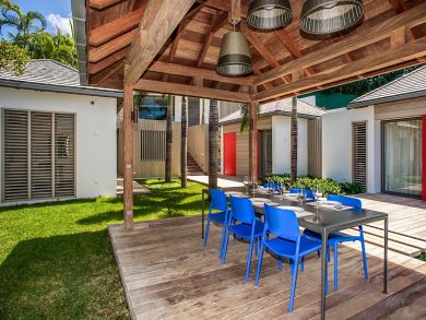 St. Barts Home 898008