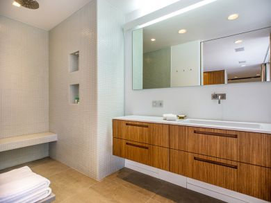St. Barts Home 898008