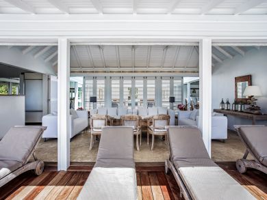 St. Barts Home 898009