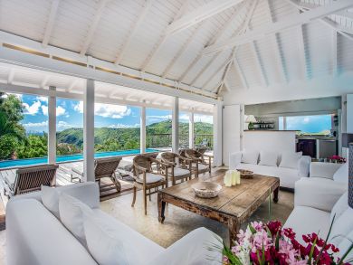 St. Barts Home 898009