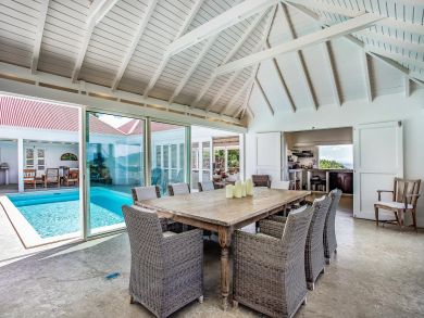 St. Barts Home 898009
