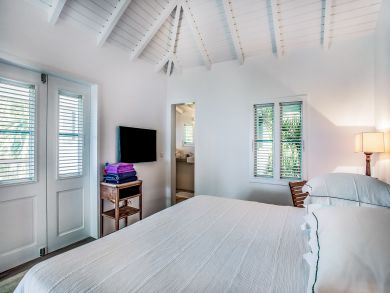 St. Barts Home 898009